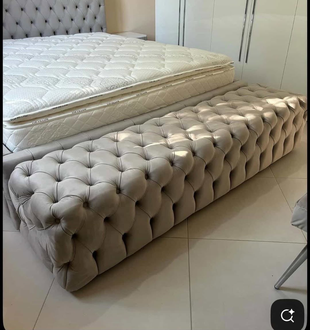 Pouf contenitore mobile